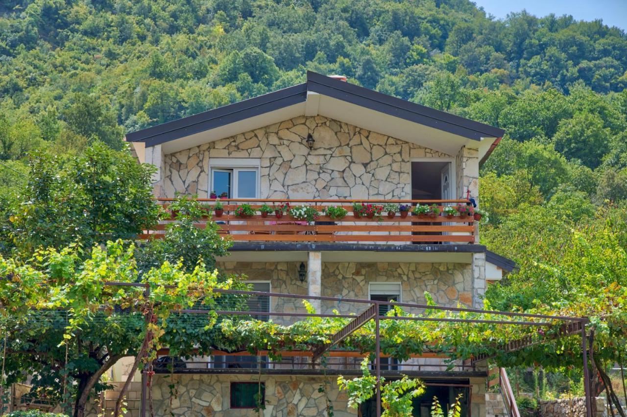 Villa Semeder เวียร์ปาซาร์ ภายนอก รูปภาพ