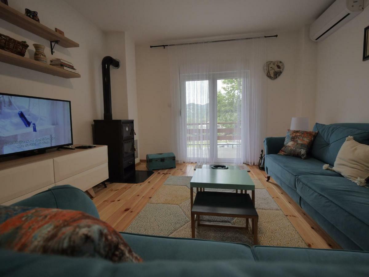 Villa Semeder เวียร์ปาซาร์ ภายนอก รูปภาพ